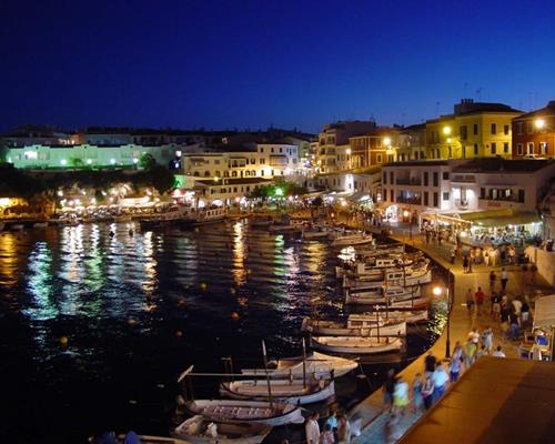 Cales Fonts at night